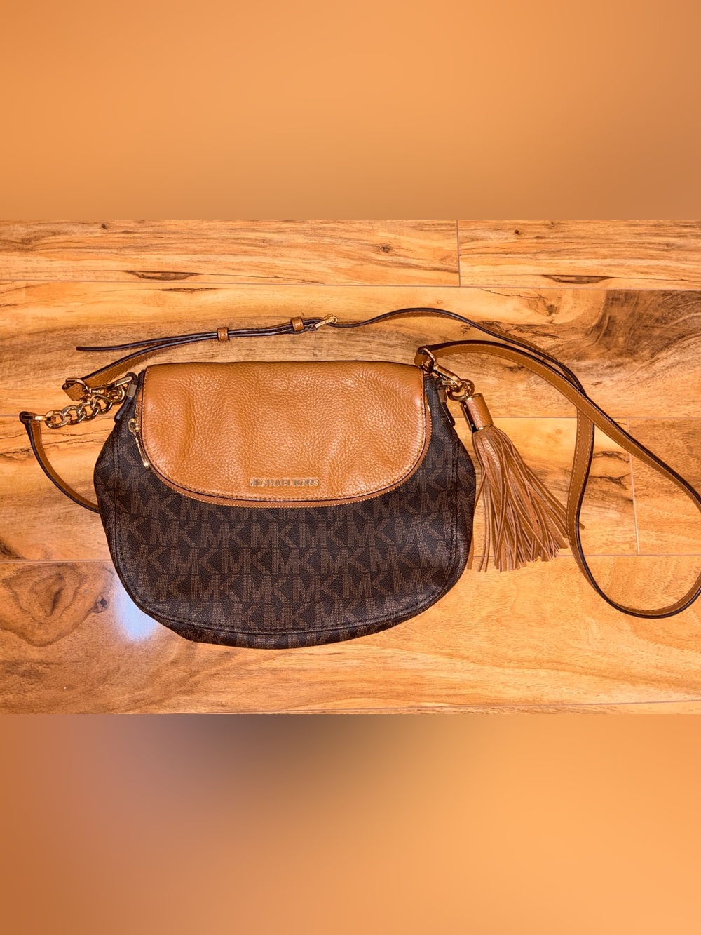Michael Kors Bedford Medium Signature Tassel Crossbody Flap Bag